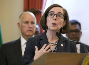 GOV. BROWN ENCOURAGES OREGONIANS TO CALL POLICE ON NEIGHBORS WHO VIOLATE COVID-19 FREEZE